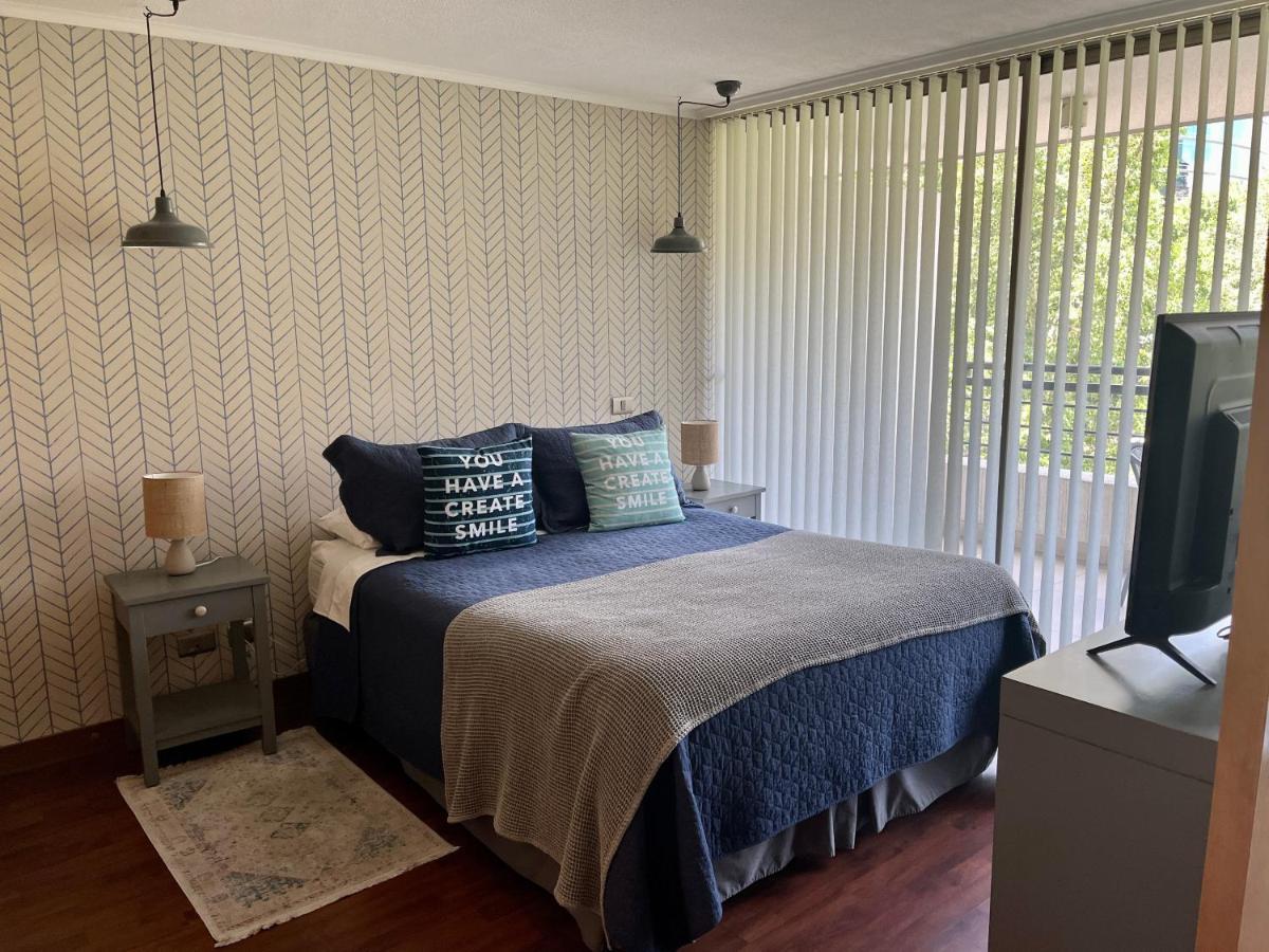 Apartamentos City Centro Los Leones Сантяго Екстериор снимка