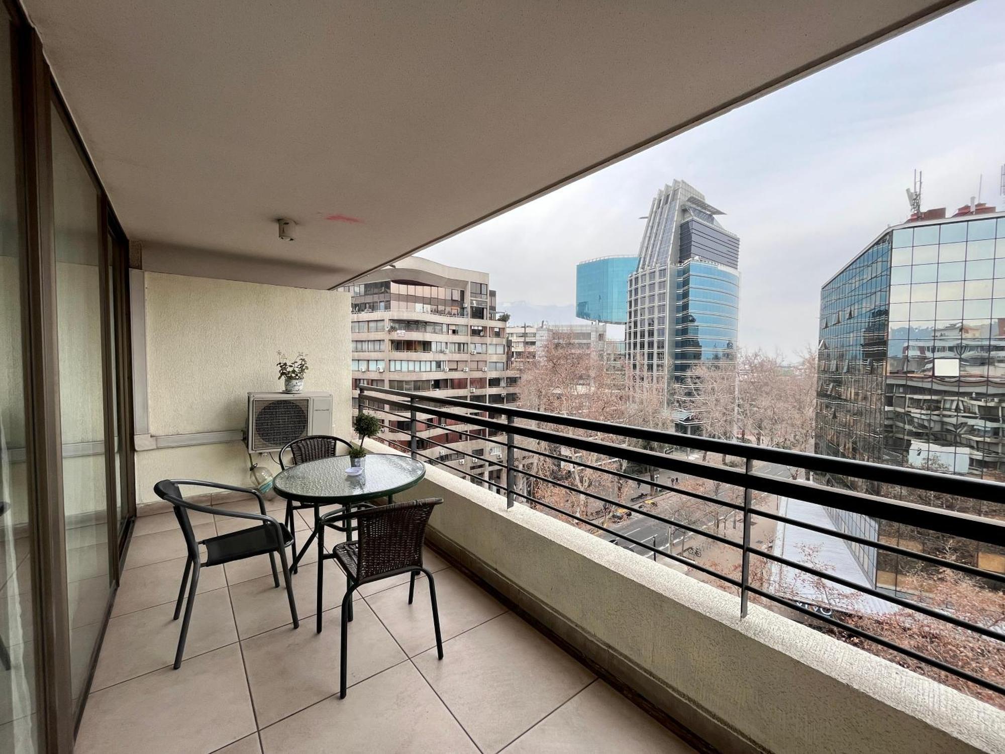 Apartamentos City Centro Los Leones Сантяго Екстериор снимка
